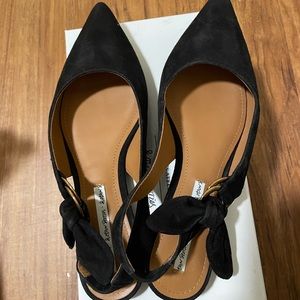 Other stories bow heels